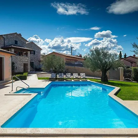 Tatil Evi Ulika *
